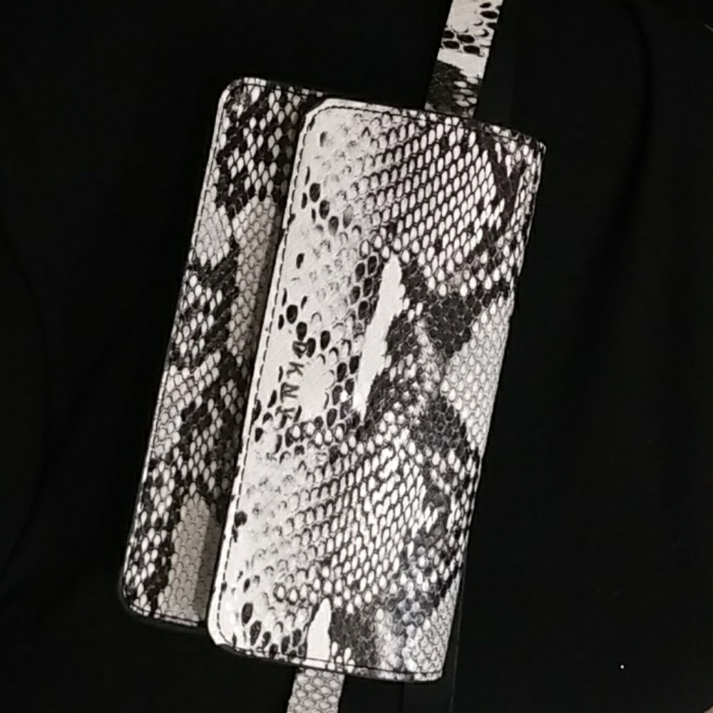 Dkny belt purse